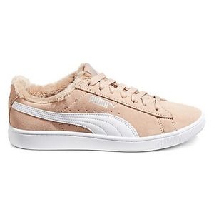 Puma Soft Touch Vikky Sneakers in Rose Water